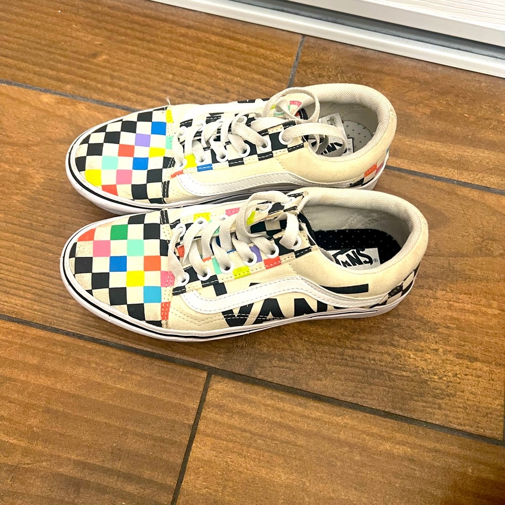 MOMA old school VANS comfy cushion